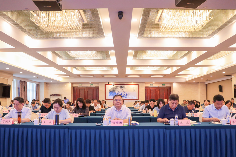 5S2A0604-11.jpg